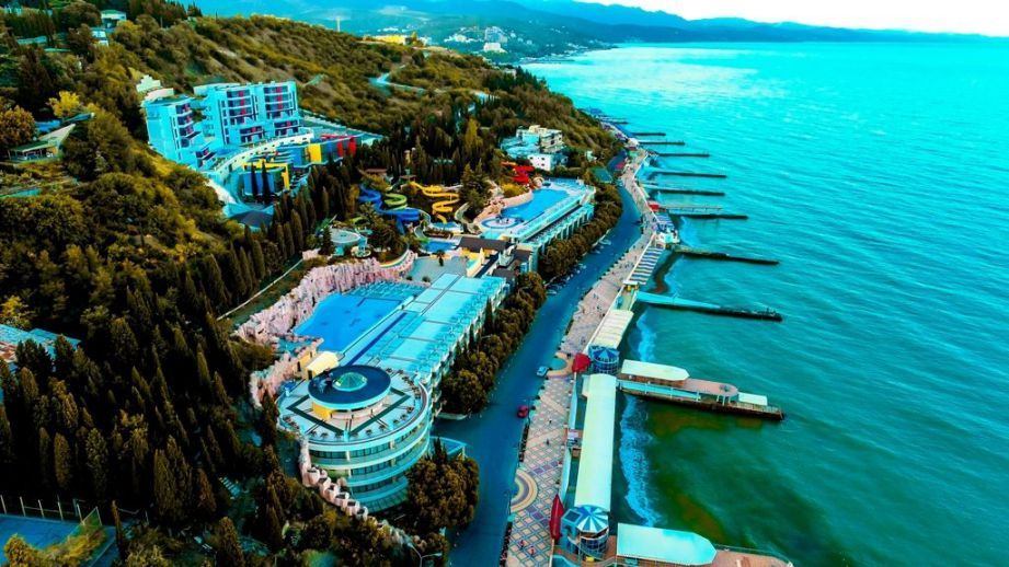 купить апартаменты у самого моря в Крыму