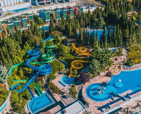 Какие есть аквапарки в Крыму для детей и взрослых – рейтинг 2024